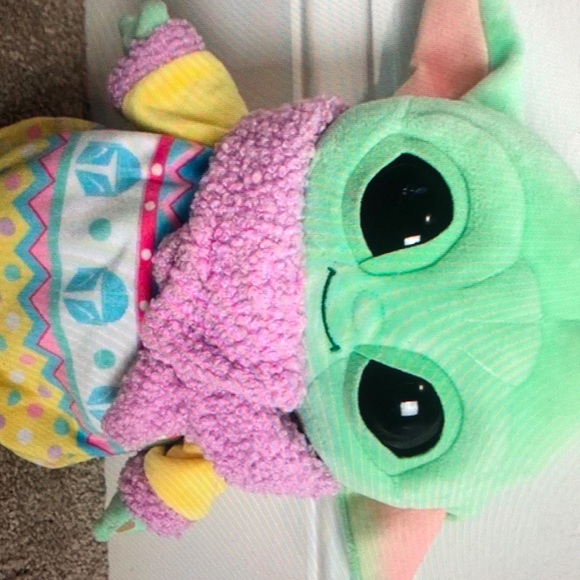 Star Wars The Mandalorian Grogu Easter sweater - Picture 1 of 5